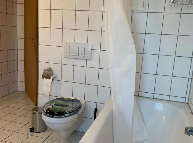 Blue Chili 21-4 - 3 Schlafzimmer - 7 Betten - Wlan - Balkon * Magdeburgo