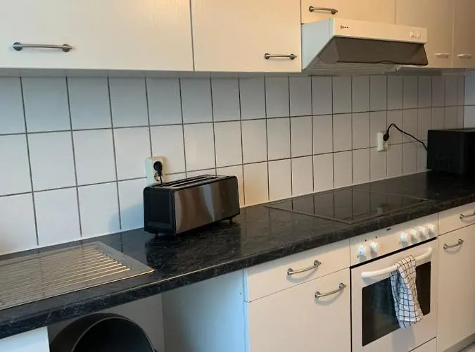 Blue Chili 21-4 - 3 Schlafzimmer - 7 Betten - Wlan - Balkon * Magdeburgo