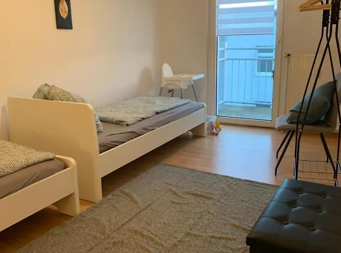 Blue Chili 21-4 - 3 Schlafzimmer - 7 Betten - Wlan - Balkon * Magdeburgo